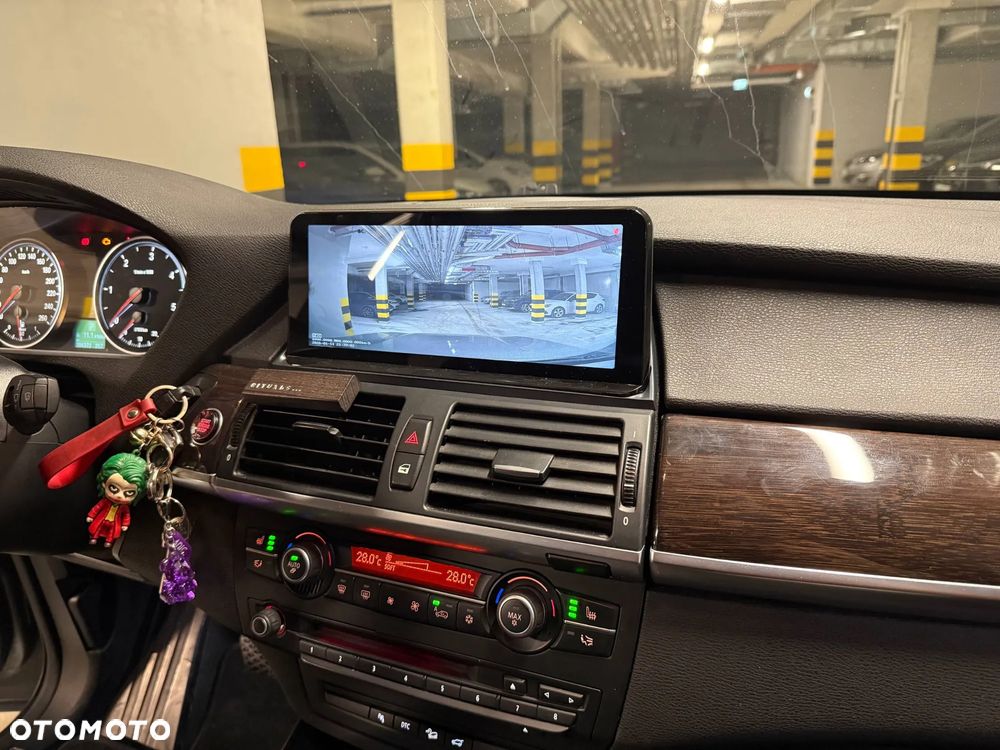 BMW X5 xDrive30d - 16