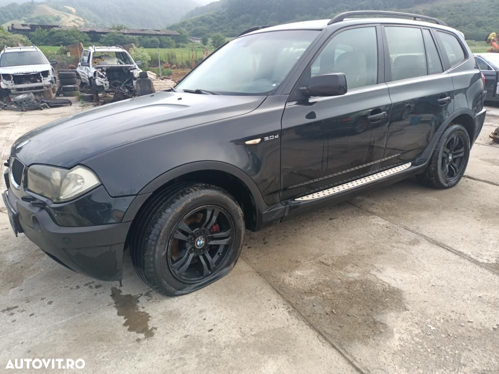 dezmembrez BMW X3 e83 3.0 204cp automat - 3