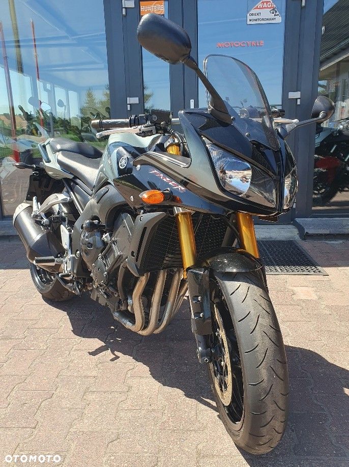 Yamaha FZ - 40