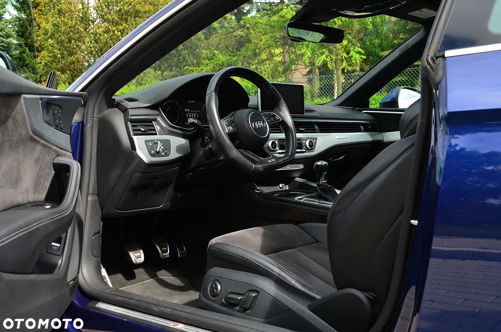 Audi A5 Coupe 2.0 TFSI quattro - 9