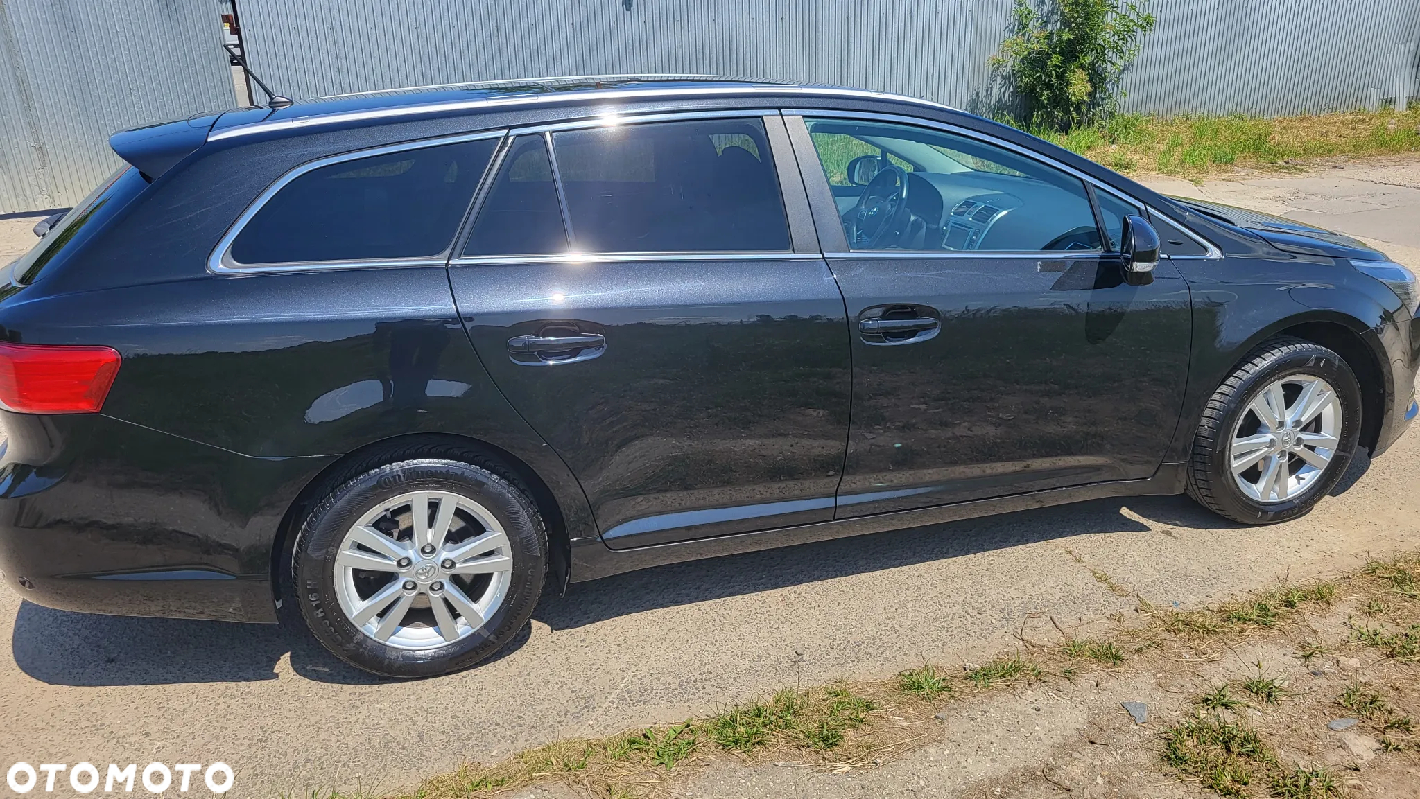 Toyota Avensis 2.0 D-4D Premium - 3