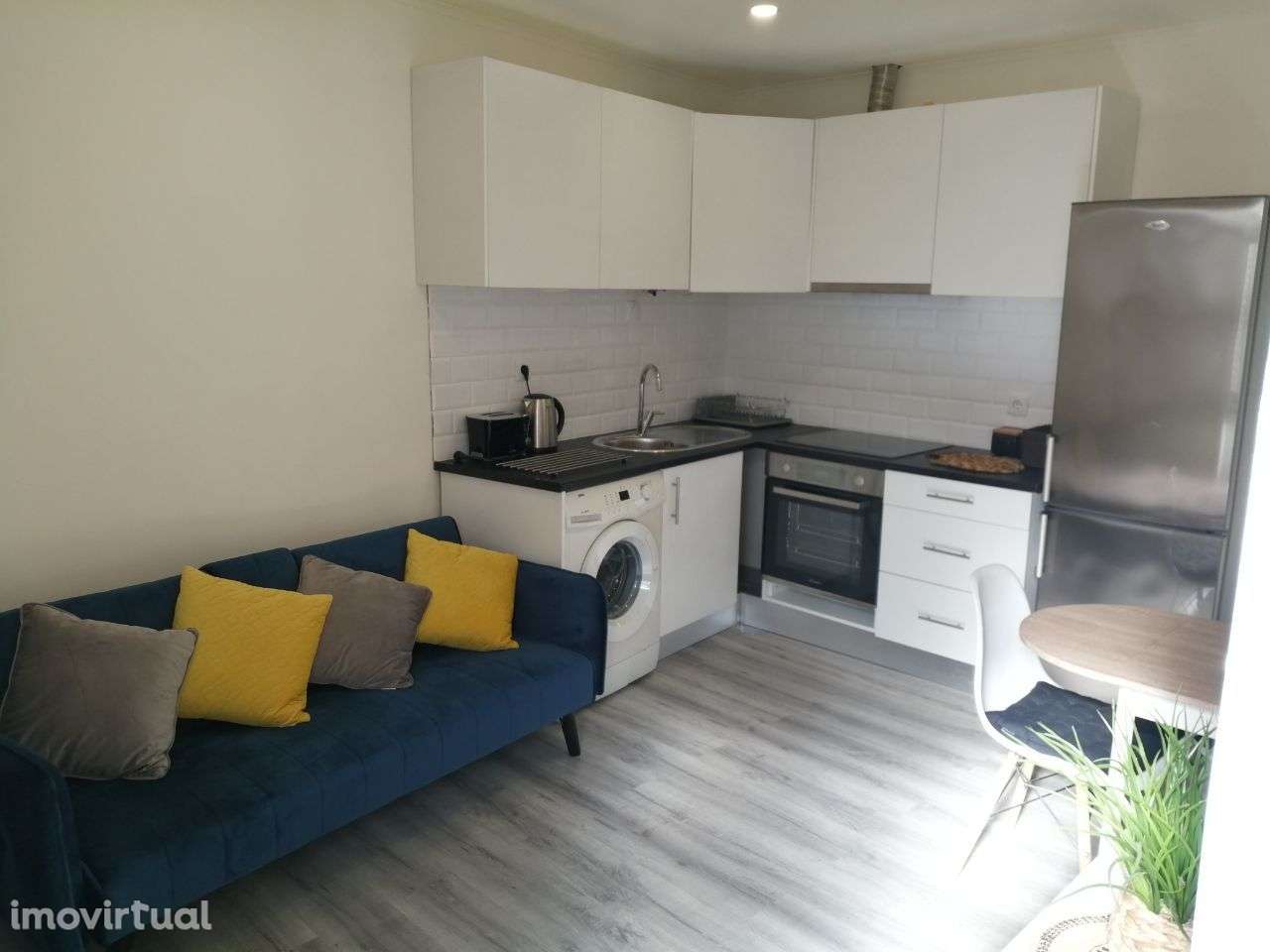 Flat temporario Maia Temporary Rental Opportunity: Fully-Furnished - Grande imagem: 4/24