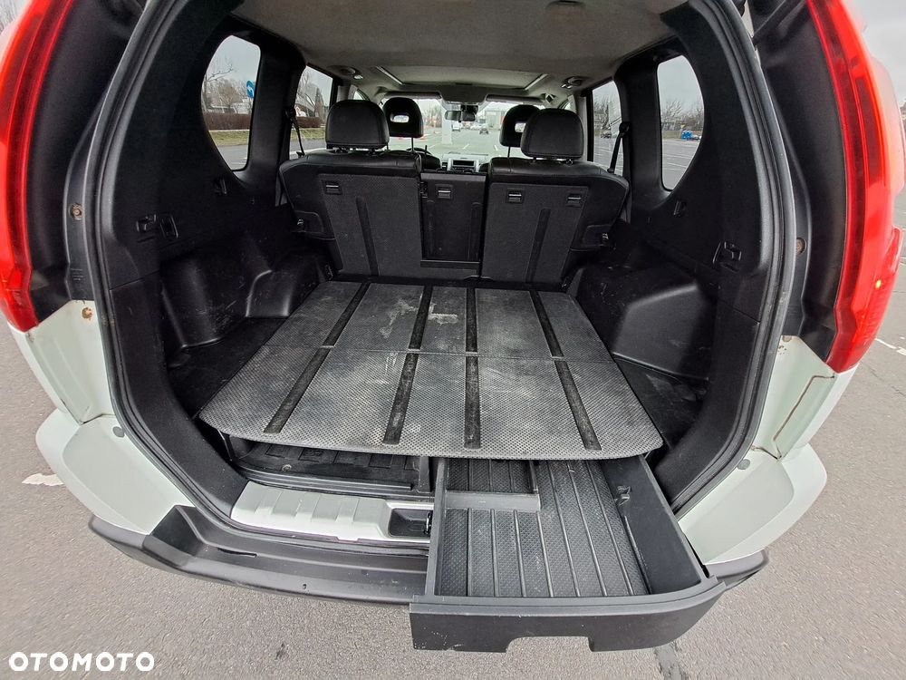 Nissan X-Trail - 14