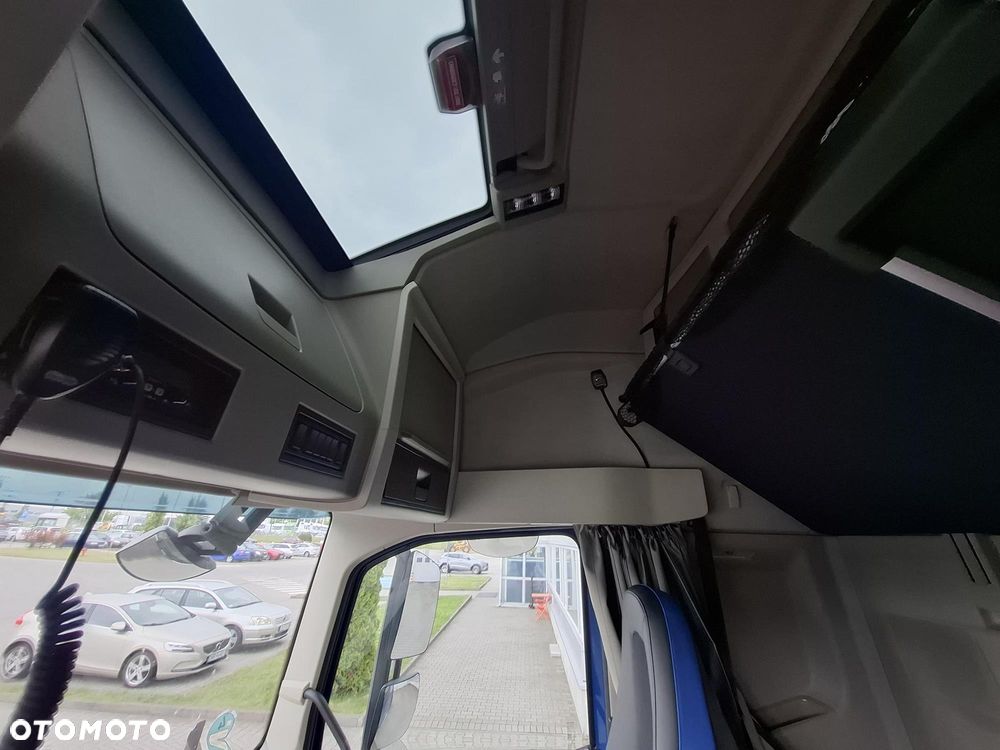 Volvo FH460 I-SAVE XLOW, Lowdeck, Mega - 11