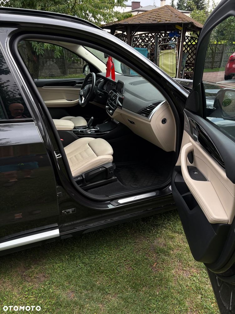 BMW X3 xDrive20i xLine - 4