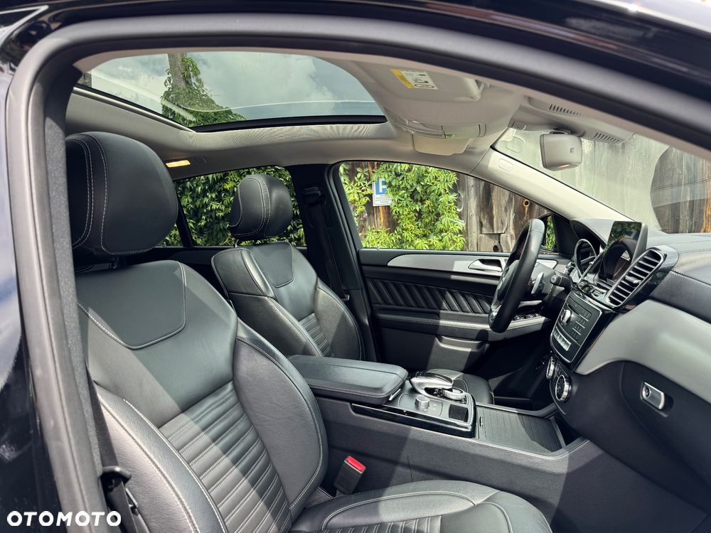 Mercedes-Benz GLE 350 d 4Matic 9G-TRONIC OrangeArt Edition - 26