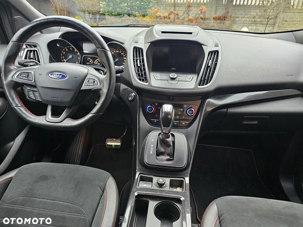Ford Kuga 1.5 EcoBoost AWD ST-Line Black ASS - 18
