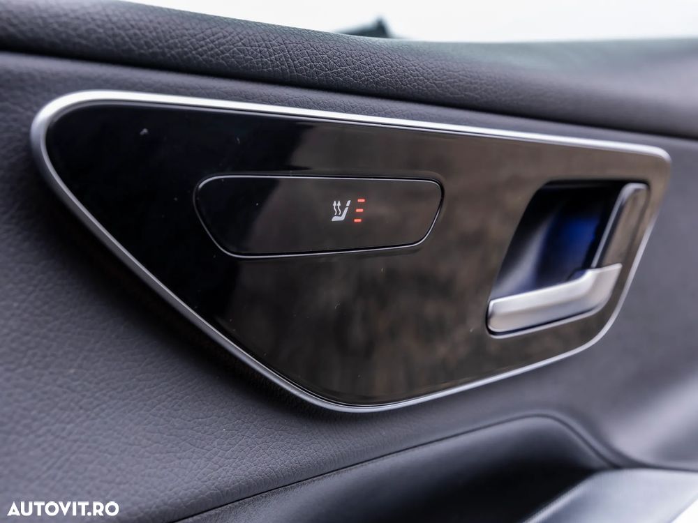 Mercedes-Benz GLC 200 4Matic 9G-TRONIC Edition Avantgarde - 20