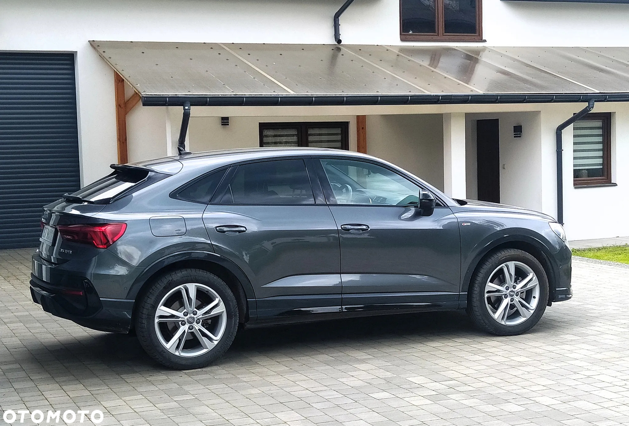 Audi Q3 Sportback ver-35-tfsi-mhev-s--line-s-tronic - 9