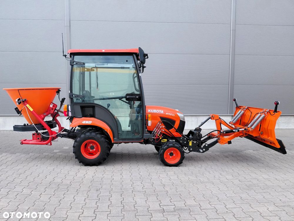 Kubota BX231 - 8
