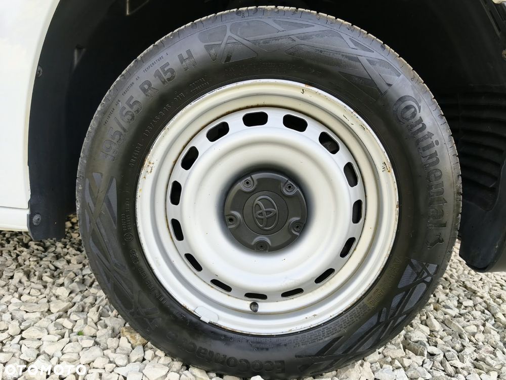 Toyota Proace City - 31