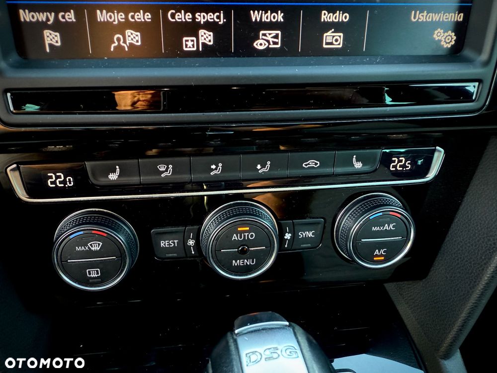 Volkswagen Passat 2.0 TDI 4Mot Elegance DSG - 22