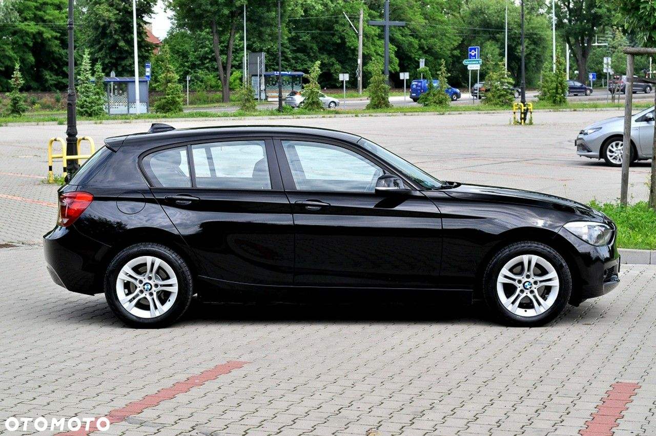 BMW Seria 1 118d DPF - 5