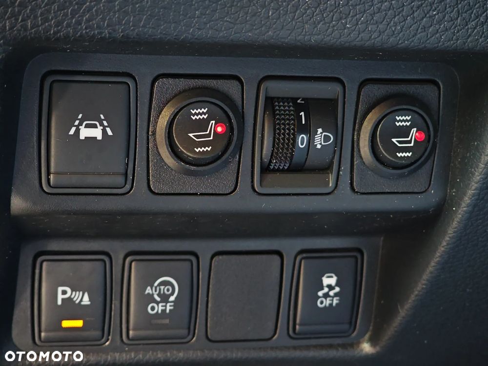 Nissan Qashqai 1.2 DIG-T N-Connecta - 16