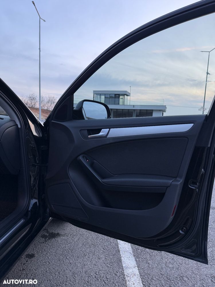 Audi A4 2.0 TDI Multitronic Avant - 9