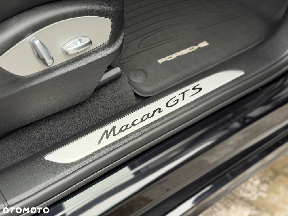 Porsche Macan GTS - 18