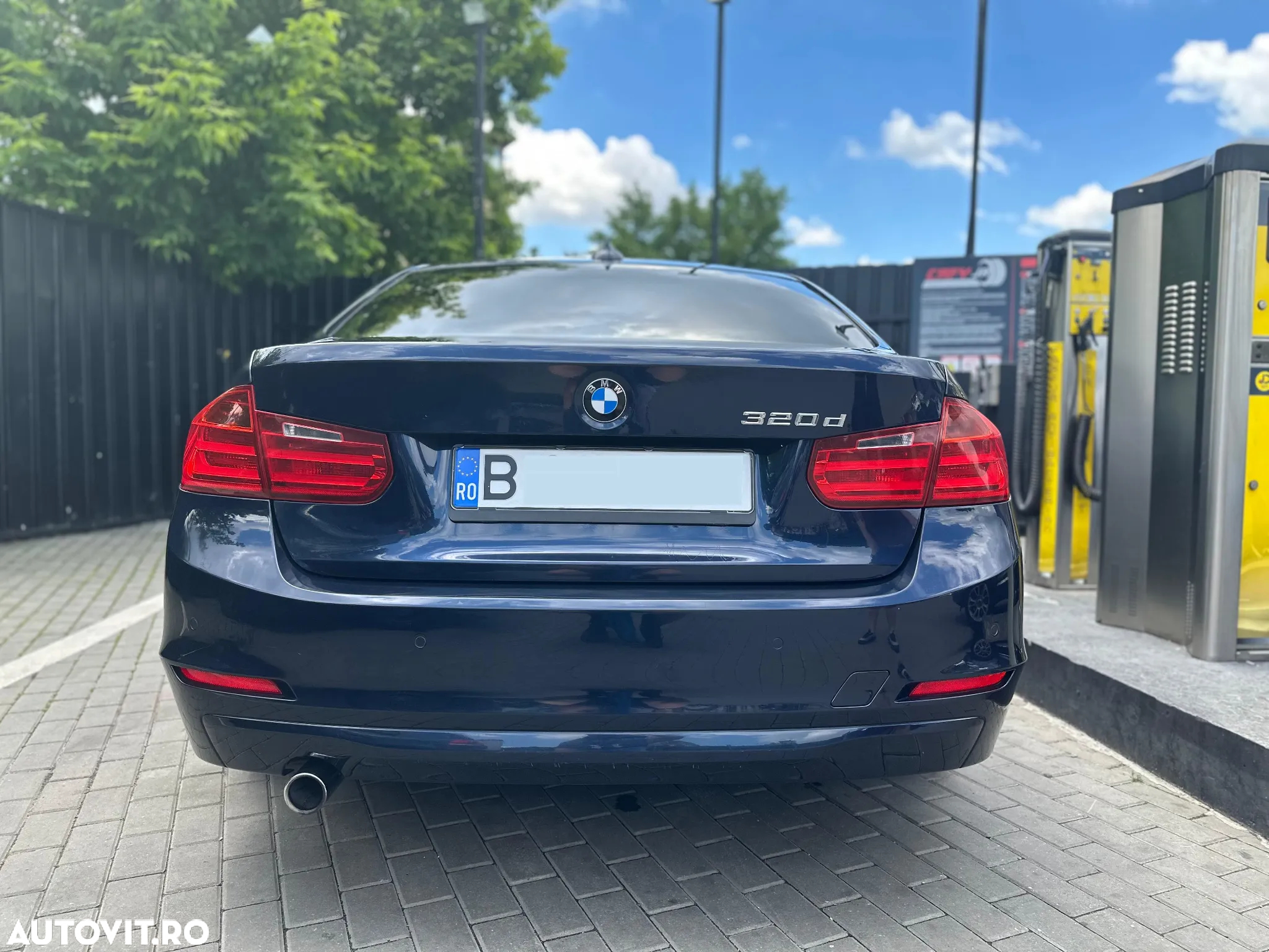 BMW Seria 3 320d - 7