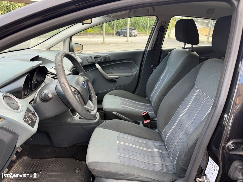 Ford Fiesta 1.25 Trend - 6