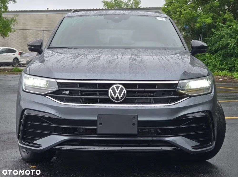 Volkswagen Tiguan - 5