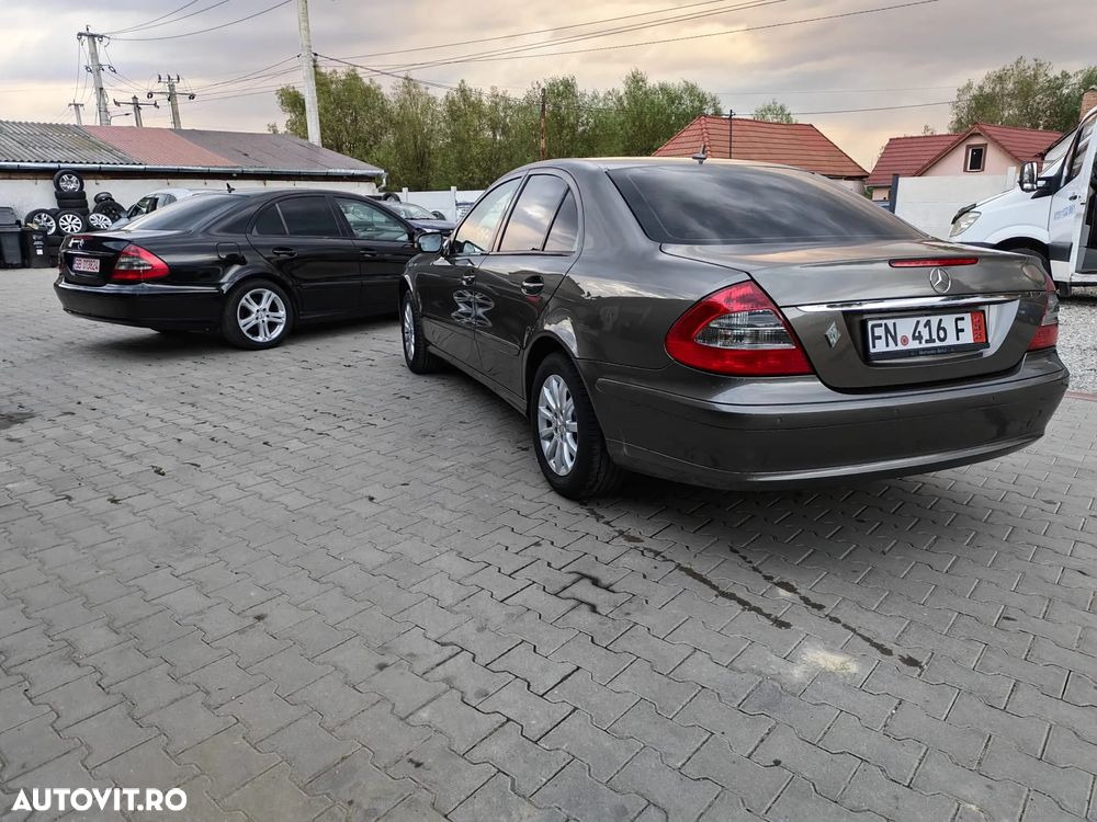 Mercedes-Benz E 220 CDI Automatik Classic - 31