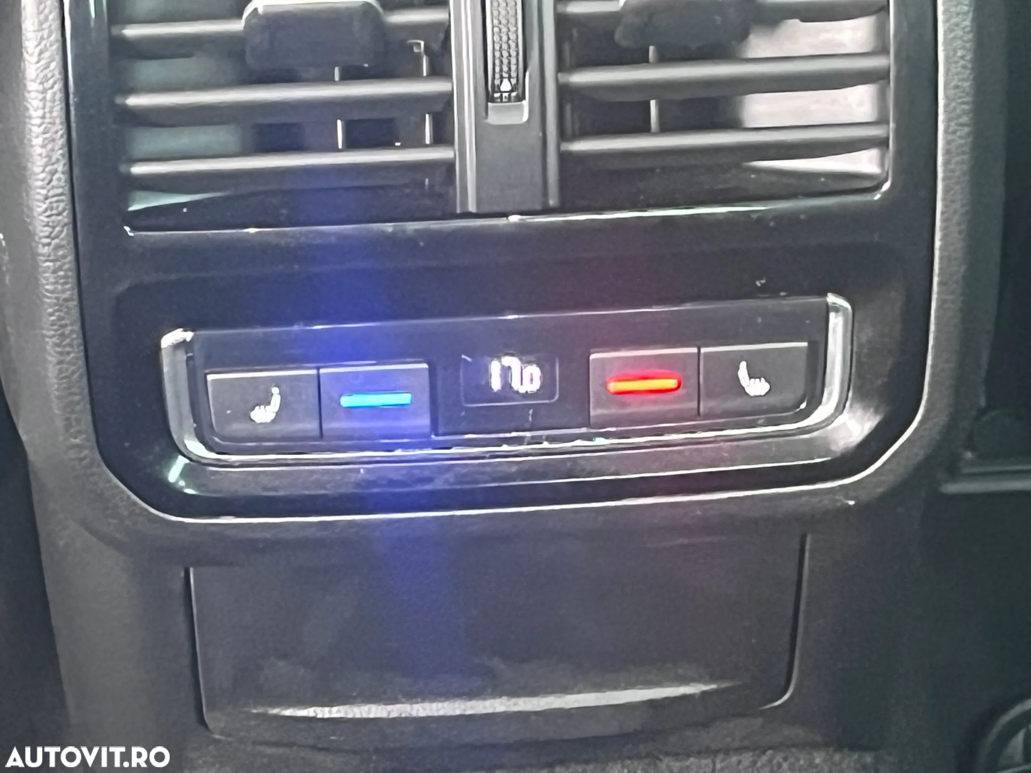 Volkswagen Passat - 17