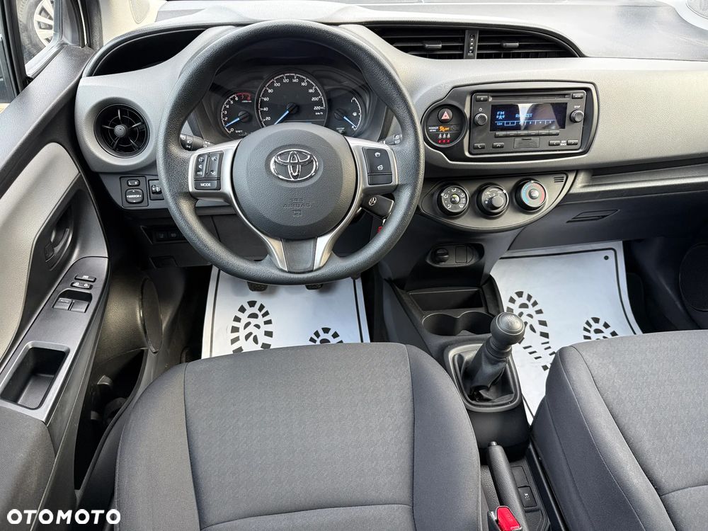 Toyota Yaris 1.0 Active - 4