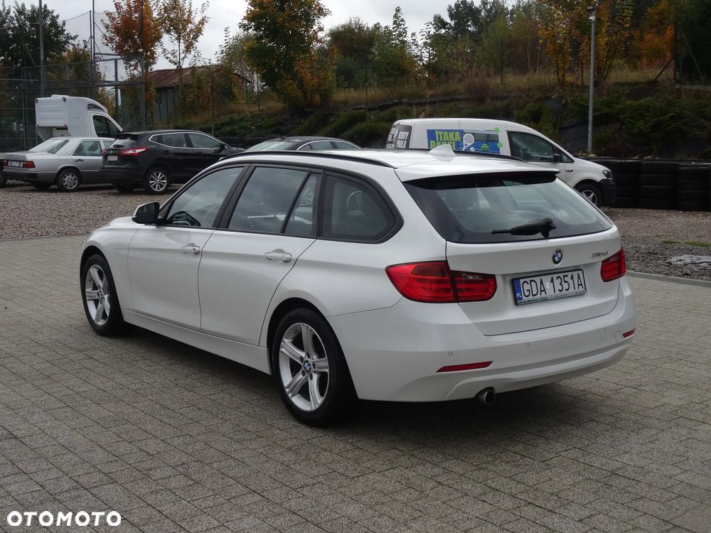 BMW Seria 3 318d - 9