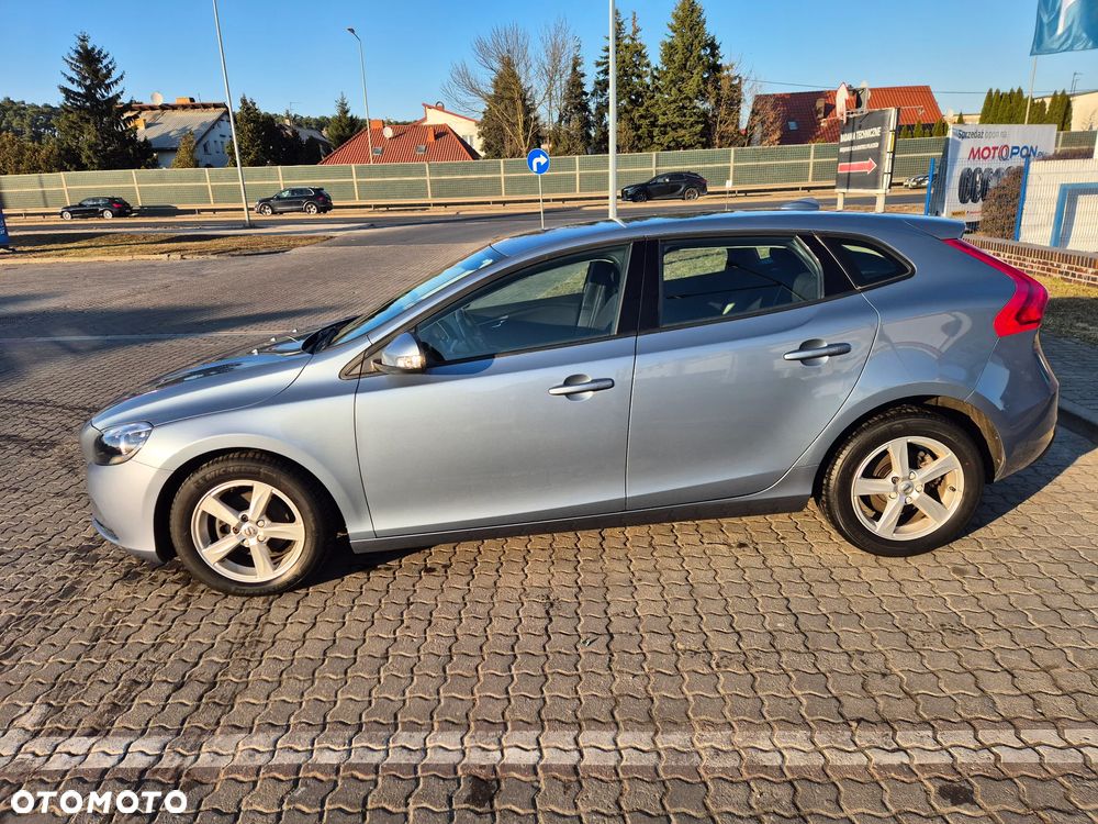 Volvo V40 - 2