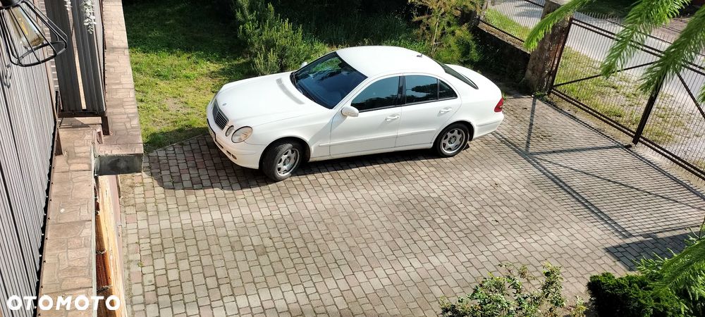 Mercedes-Benz Klasa E 220 CDI Classic - 5