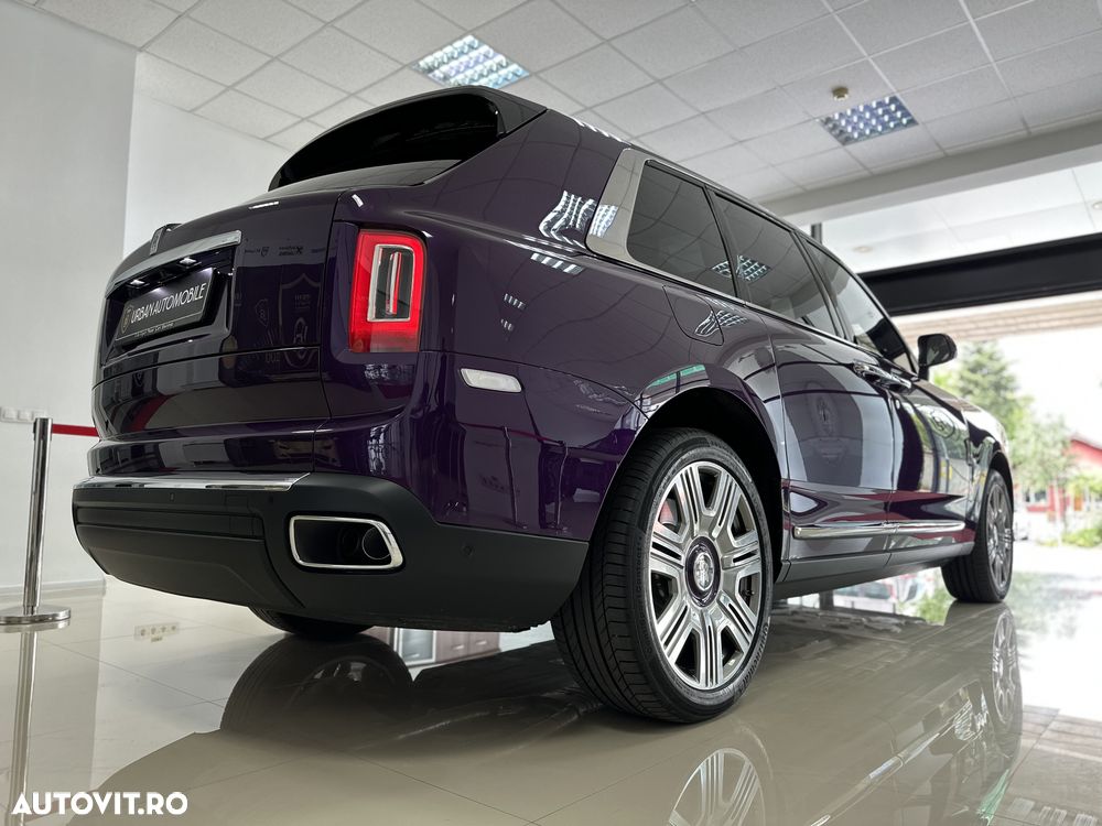 Rolls-Royce Cullinan - 19