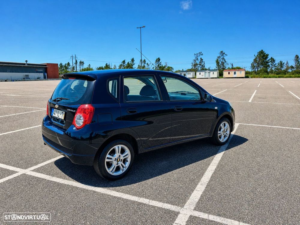 Chevrolet Aveo 1.2 LS - 2