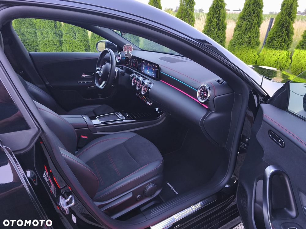 Mercedes-Benz CLA 200 mHEV AMG Line 7G-DCT - 9