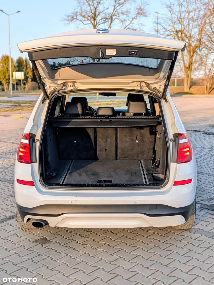 BMW X3 xDrive20d - 12