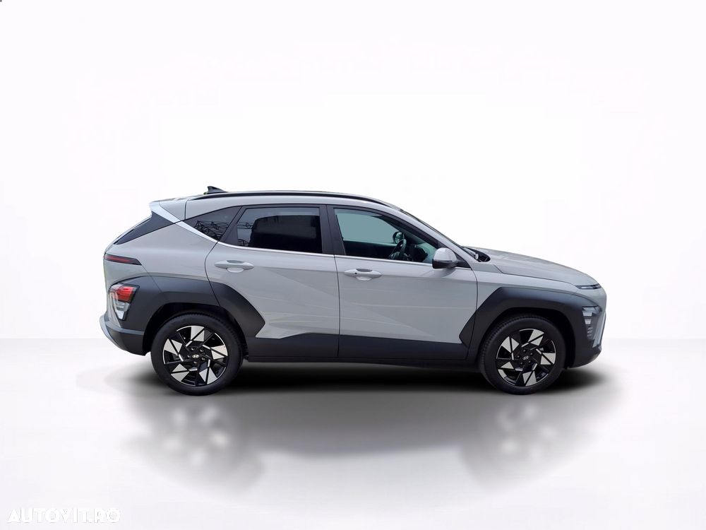 Hyundai KONA - 7