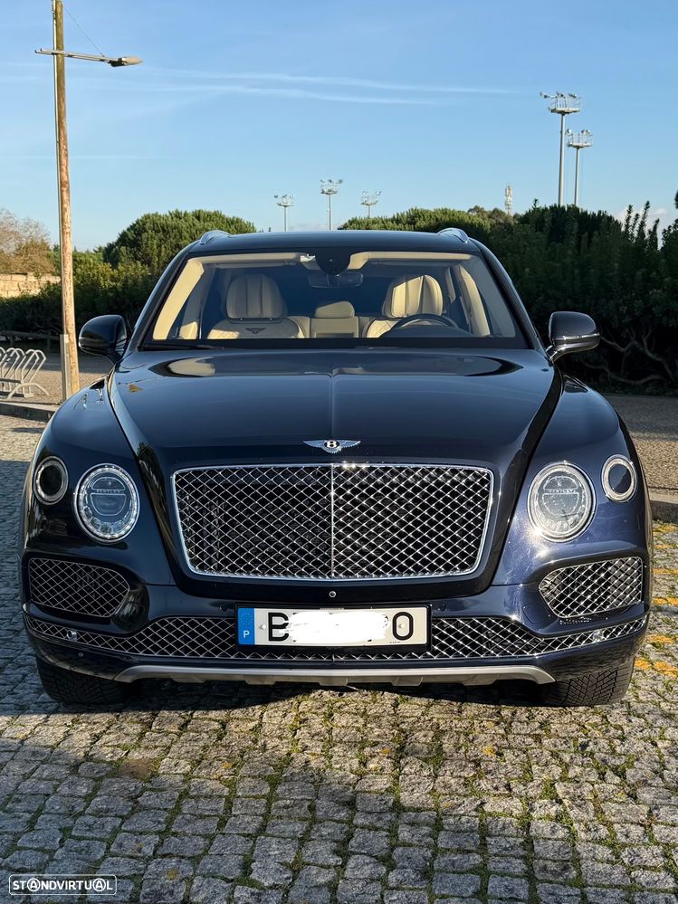 Bentley Bentayga Azure - 3