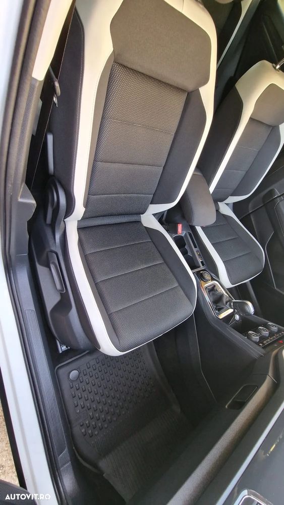 Volkswagen T-Roc 2.0 TDI SCR 4MOTION DSG IQ.DRIVE - 35