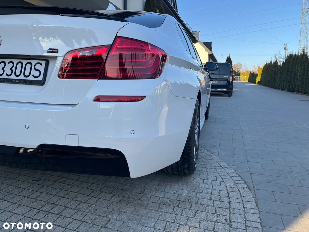 BMW Seria 5 520d xDrive M Sport Edition - 11