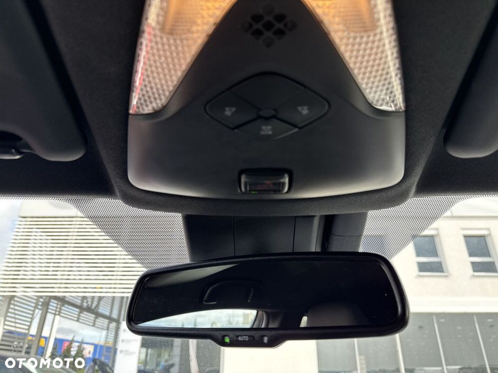 Toyota C-HR 1.8 Hybrid GPF GR Sport - 24