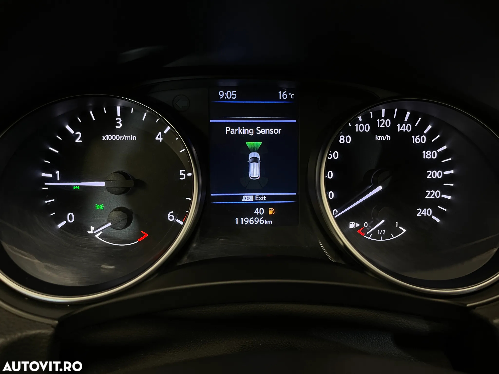 Nissan Qashqai 1.7D 150CP ALL MODE 4X4-I Tekna - 30