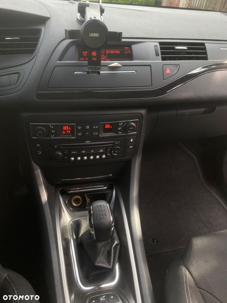 Citroën C5 2.0i 16V Dynamique - 26