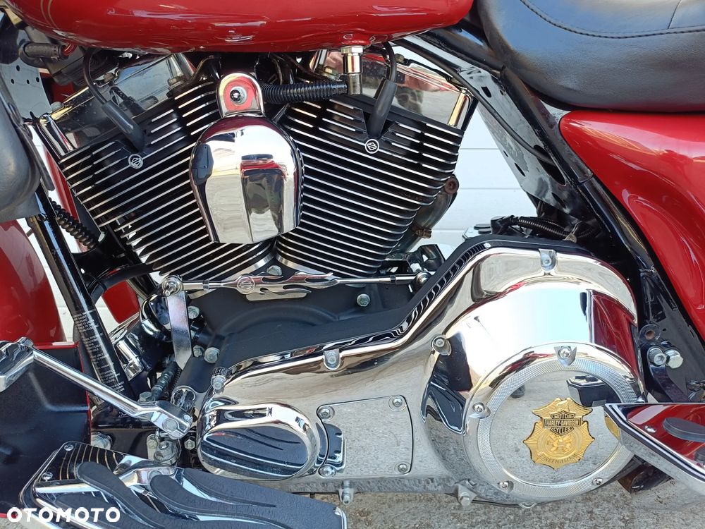 Harley-Davidson Touring Electra Glide - 23