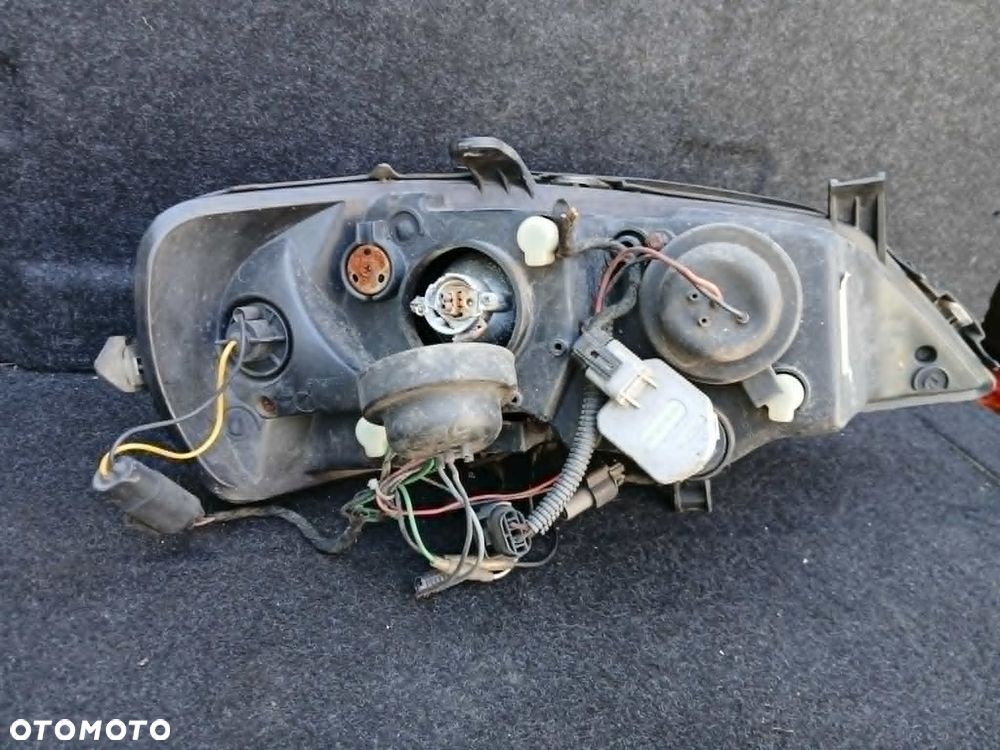 Opel Astra II G lampa przednia lewa, prawa - 6