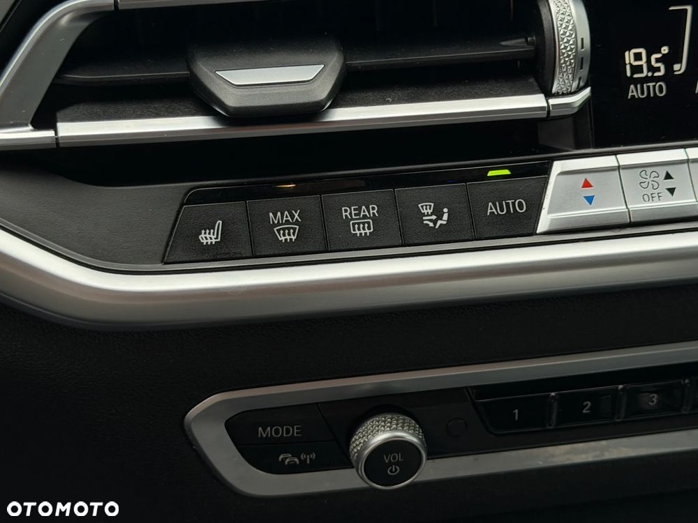 BMW X5 xDrive25d sport - 25