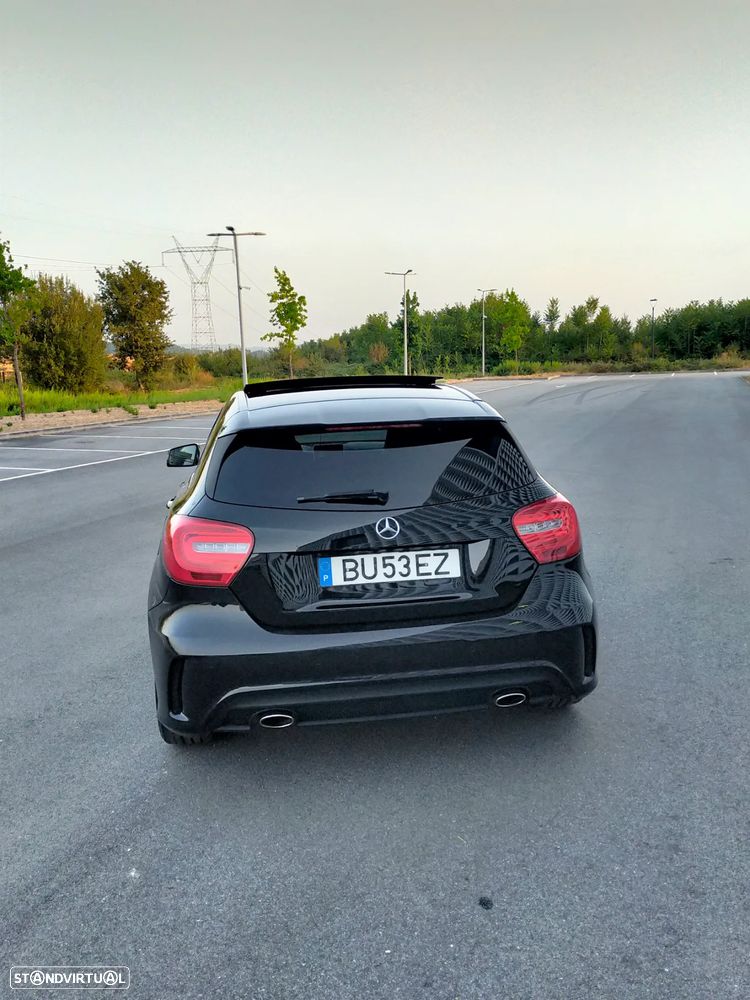 Mercedes-Benz A 200 d AMG Line - 4