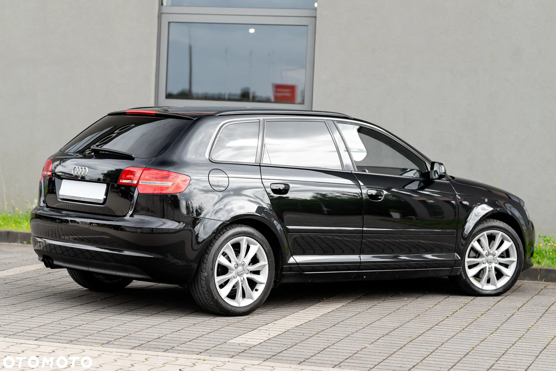 Audi A3 2.0 TDI Sportback DPF Ambiente - 3