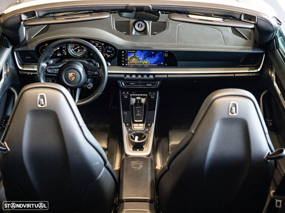 Porsche 911 (992) Turbo PDK - 36