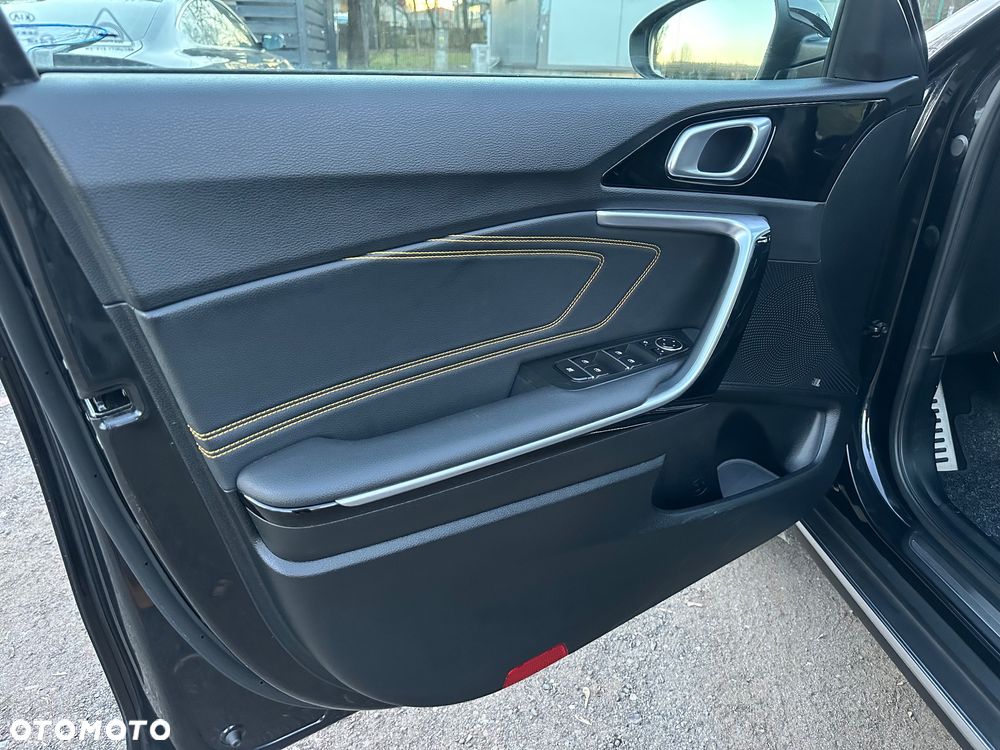 Kia XCeed 1.4 T-GDI OPF JBL SOUND EDITION - 26