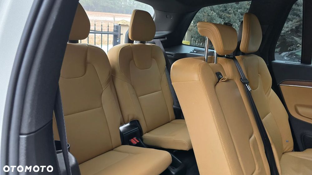 Volvo XC 90 D5 SCR AWD Inscription 7os - 10