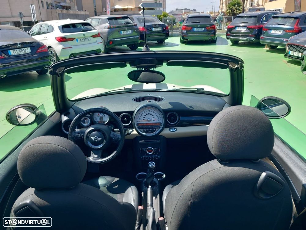 MINI Cabrio Cooper D - 25