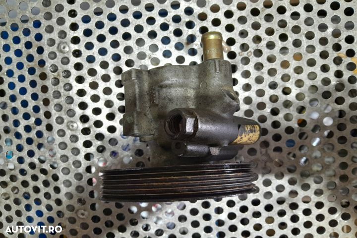 POMPA SERVODIRECTIE MECANICA 8200100082 8200100082 Renault Laguna 2 [ - 2